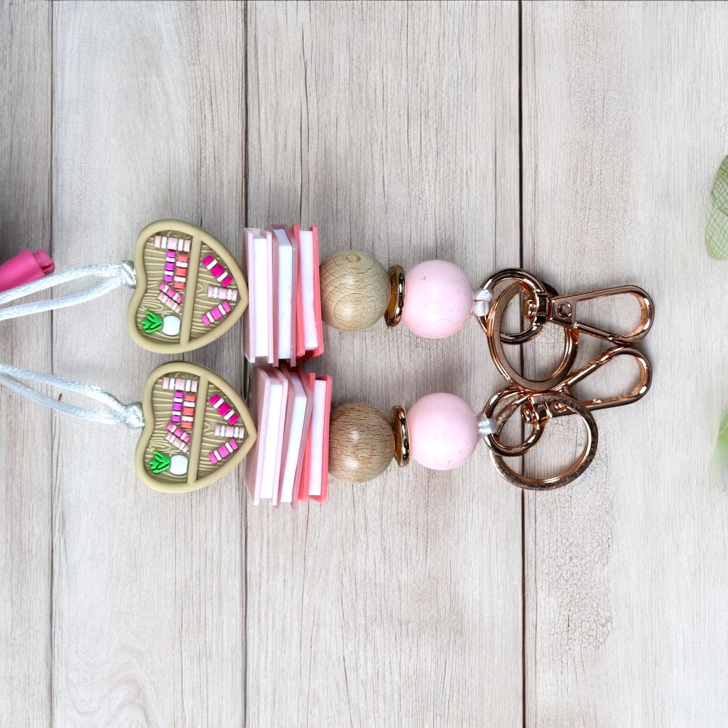 Book shelf Lanyard