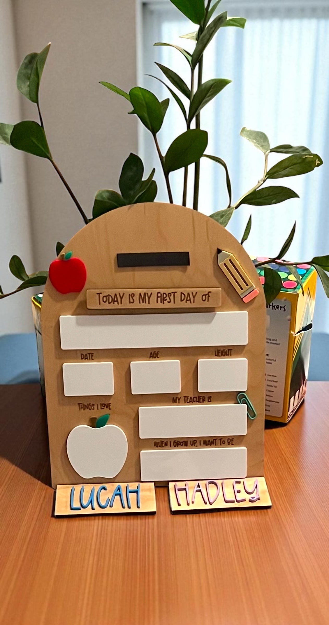Interchangeable Back To School Sign