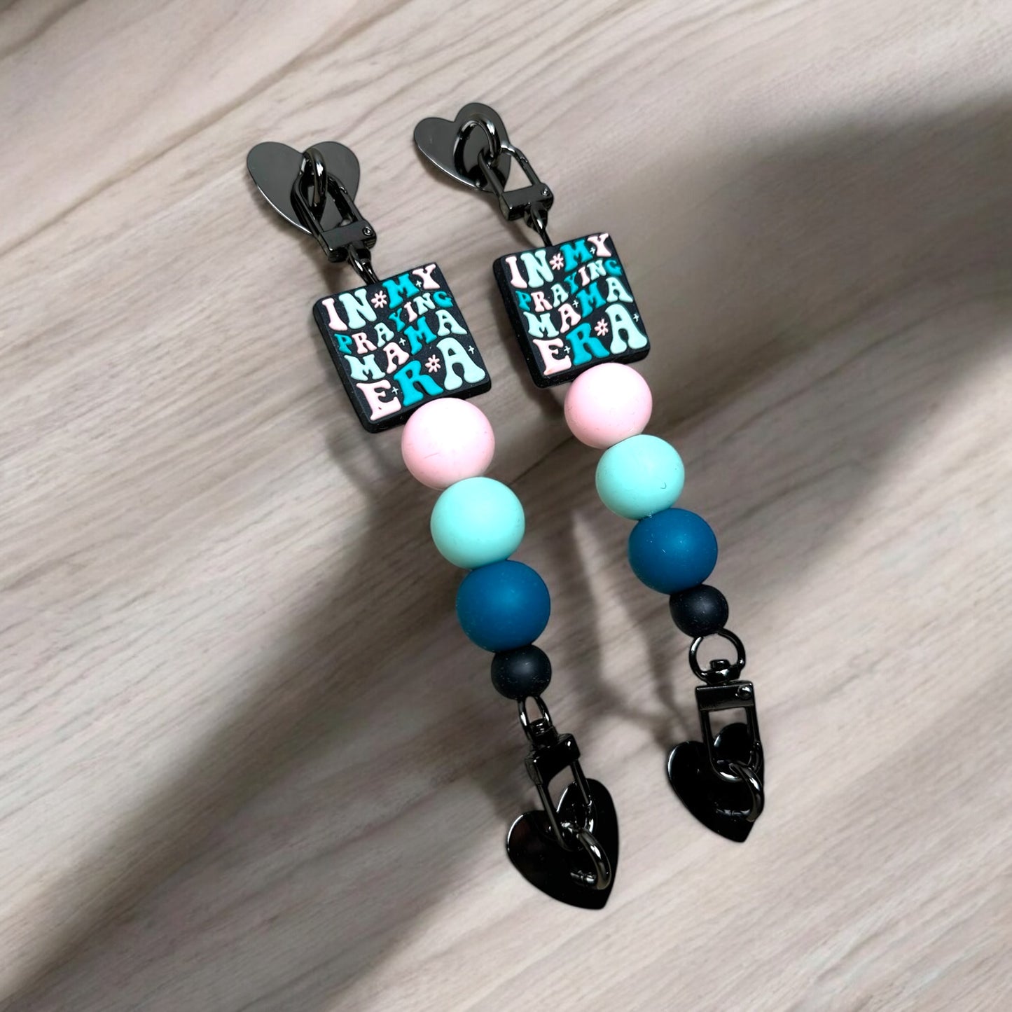 Praying Mama E-Reader Strap