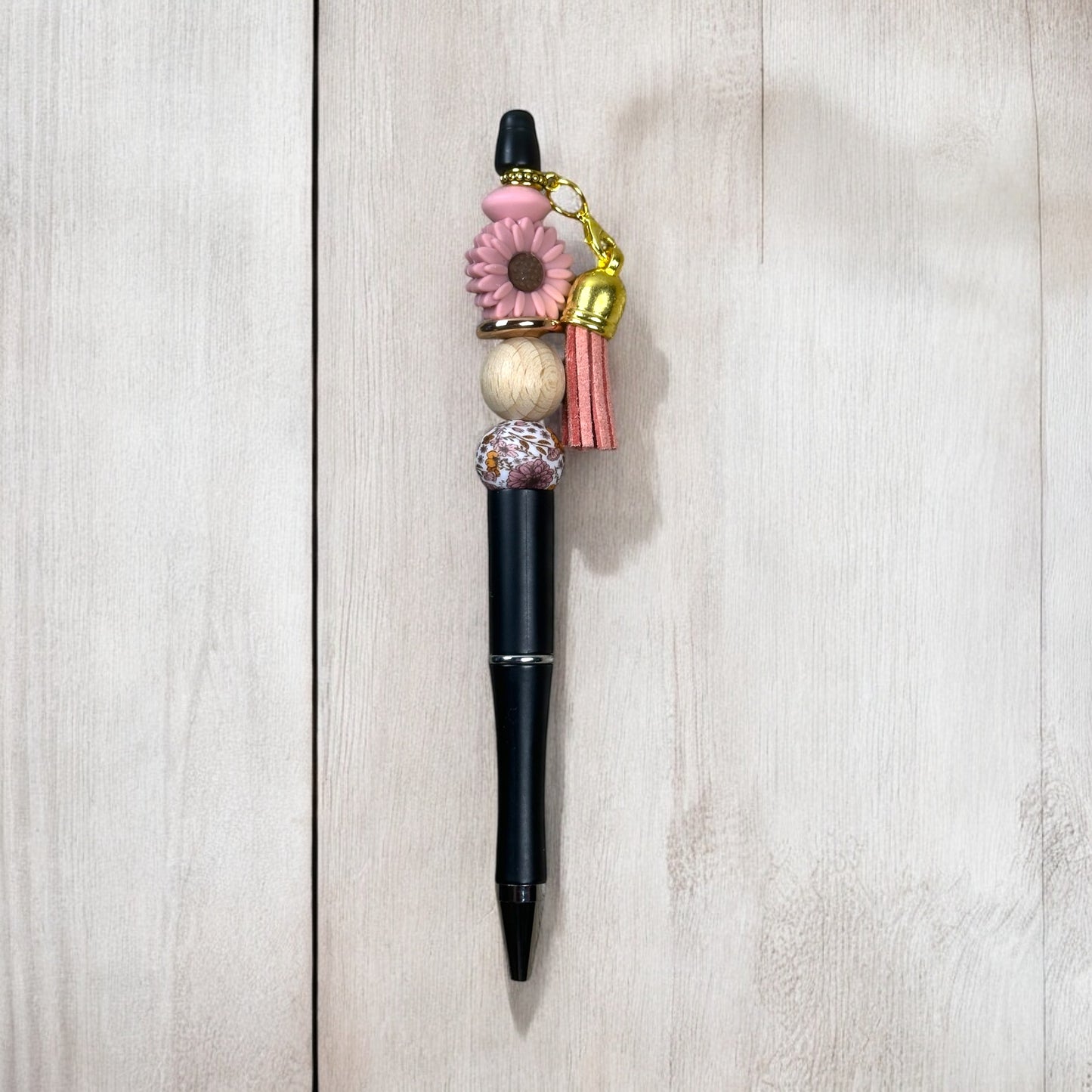 Boho Daisy Beaded Pen