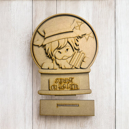 Summer Highland Cow Snow Globe Insert