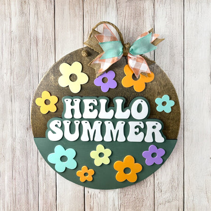 Retro Hello Summer Door Hanger