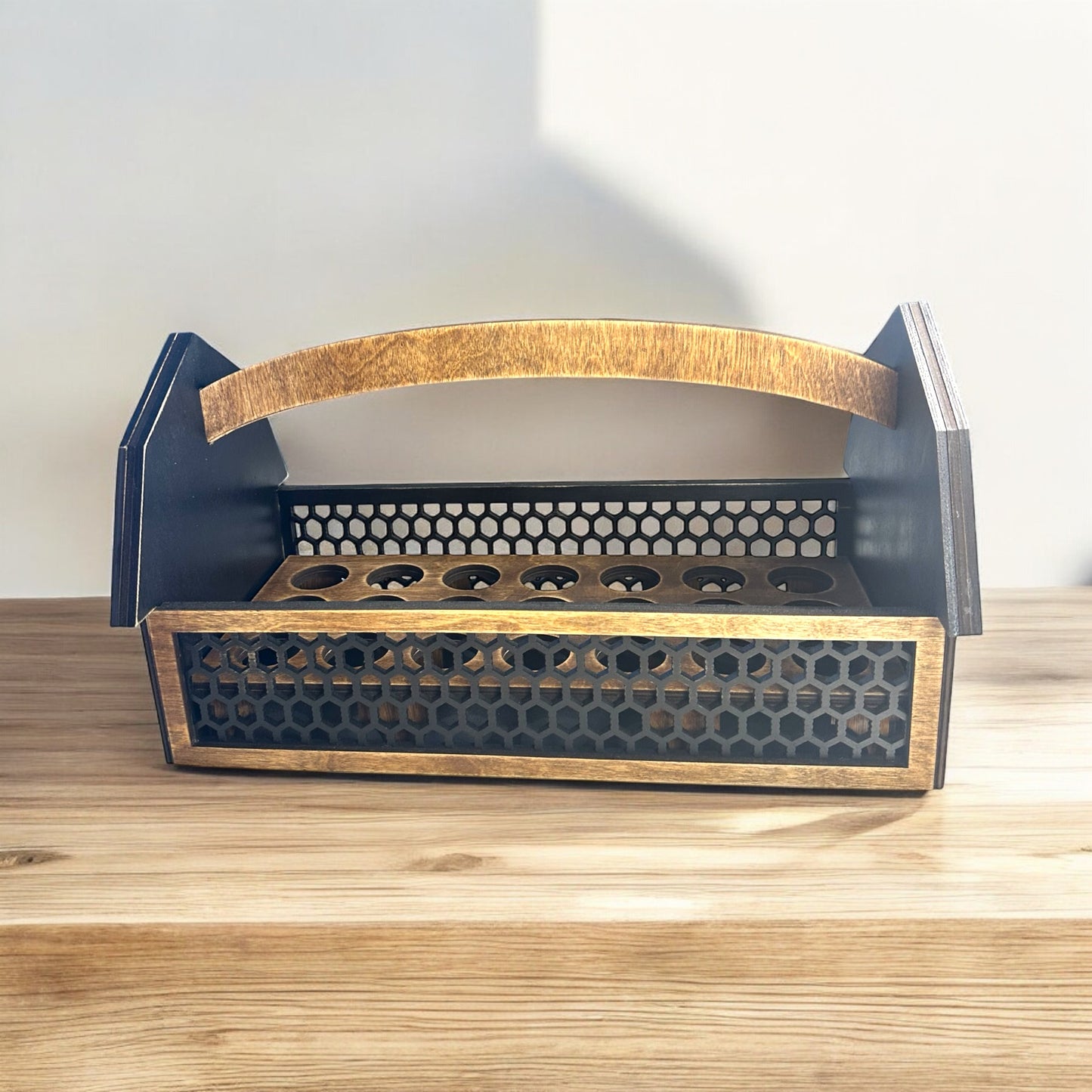Barn Basket With Removable Egg Tray