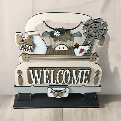 Rustic Truck Series Highland Cow Insert