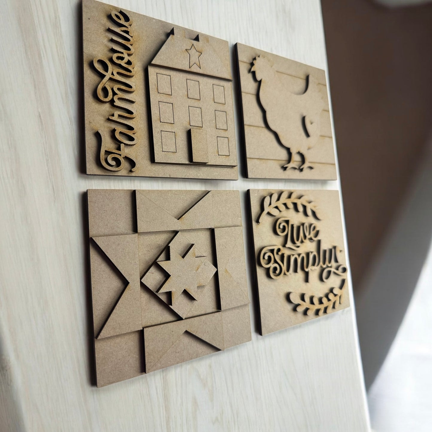 DIY Prim Farmhouse Signs For Interchangeable Ladder Frames