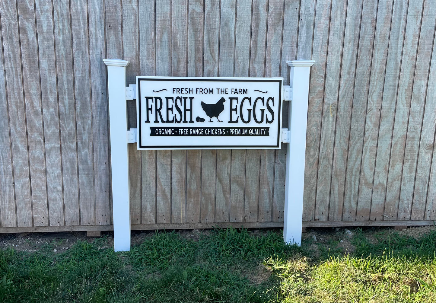 Farm Fresh Eggs Sign 24” x 48”