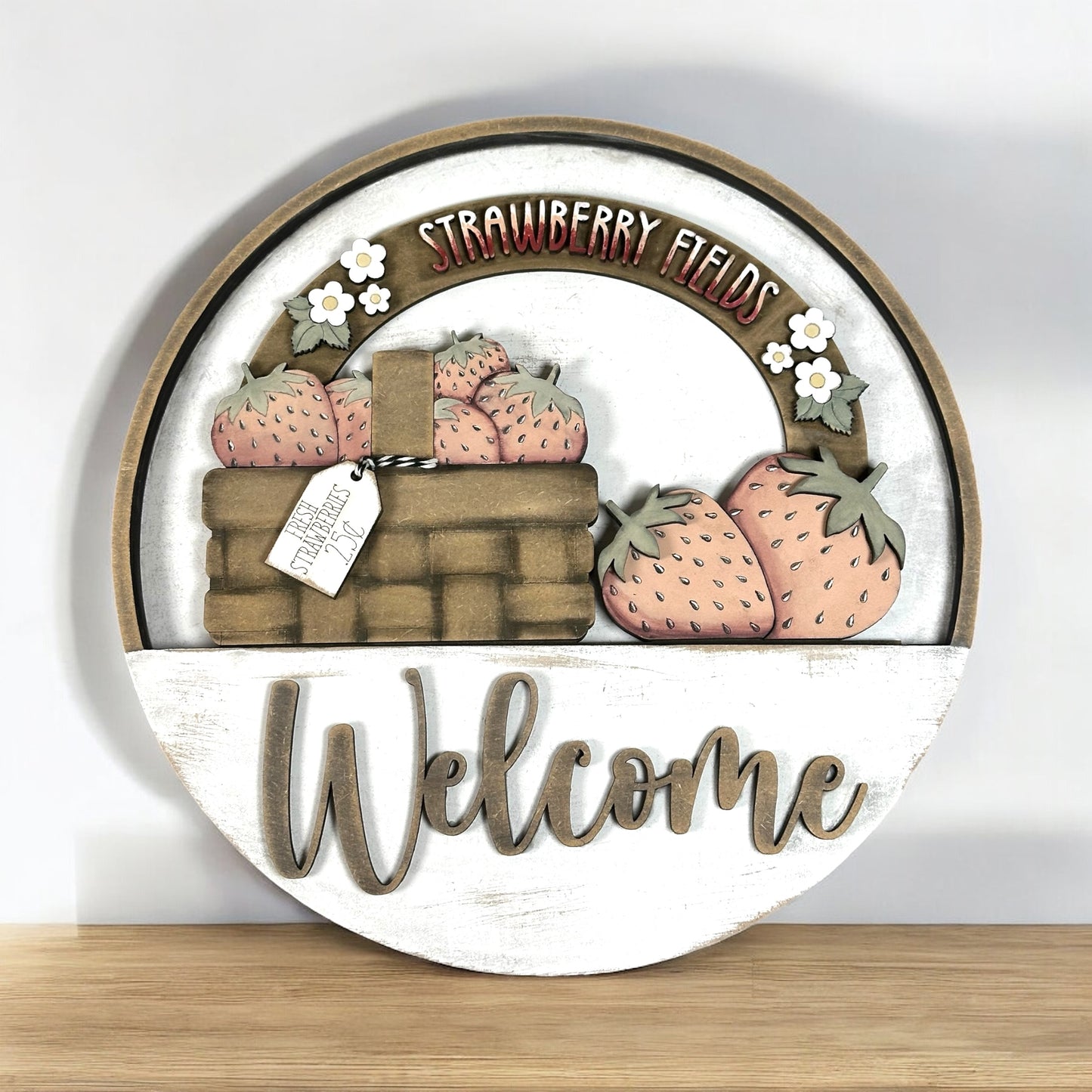 Strawberry Fields Round Welcome Sign Insert