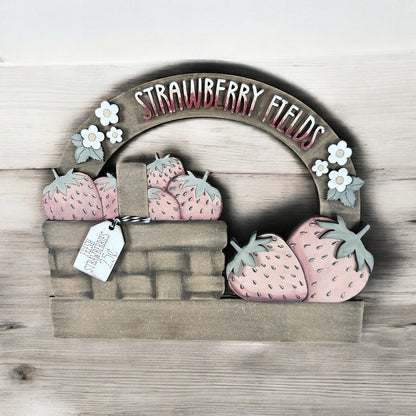 Strawberry Fields Round Welcome Sign Insert