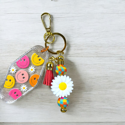 Happy Daisies Motel Keychain With Beaded Bar Charm