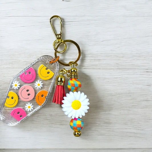Happy Daisies Motel Keychain With Beaded Bar Charm